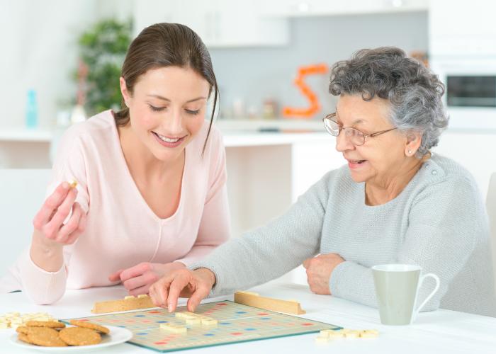 Gezelschap met Senior Service