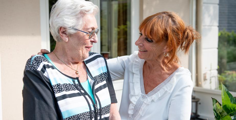 senior service neemt mantelzorg serieus